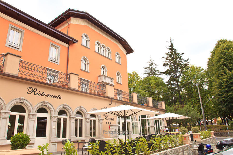 Albergo Roma بورجو فال دي تارو المظهر الخارجي الصورة